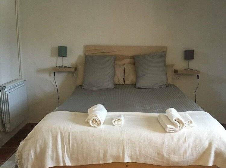 标准间, Villa Mélusine