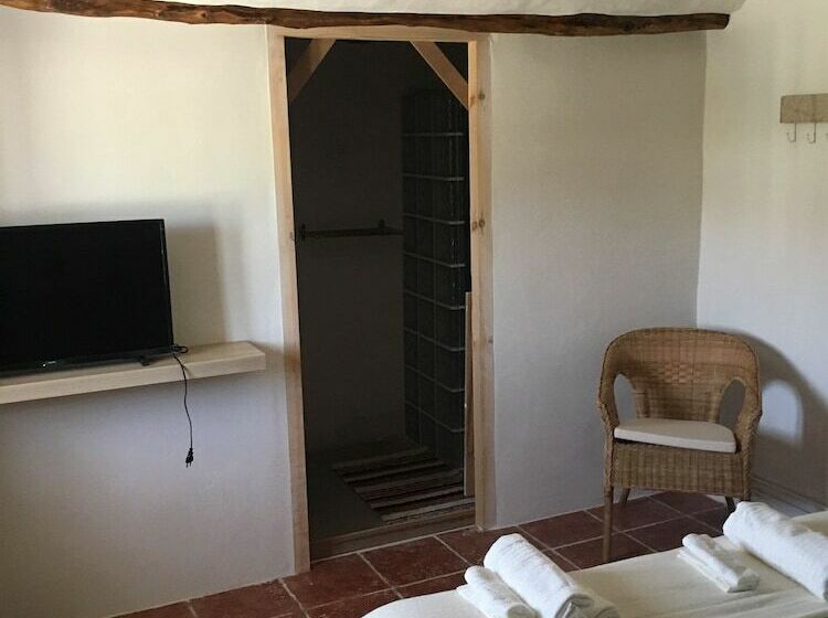 标准间, Villa Mélusine