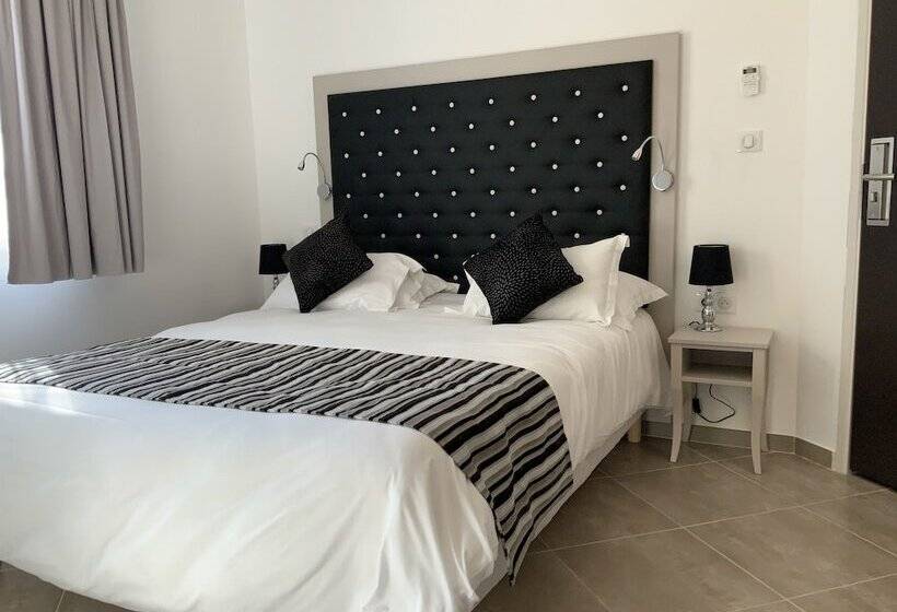 غرفة قياسية, A Storia