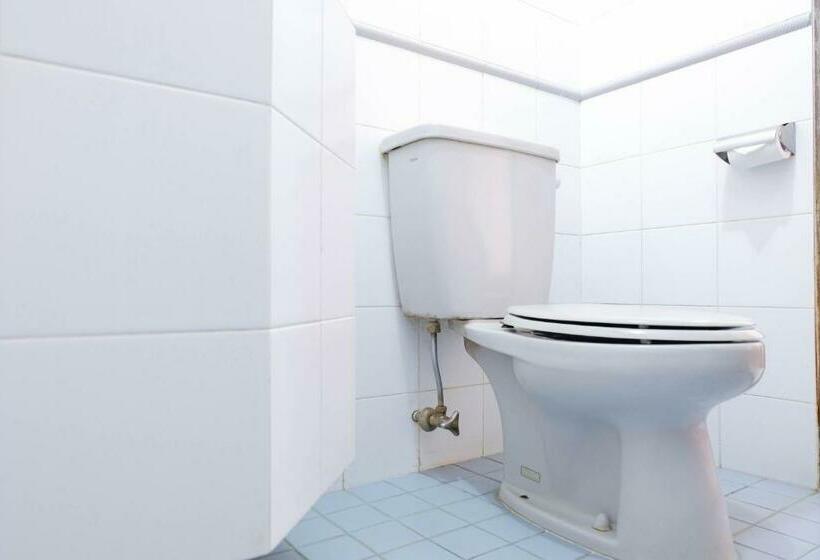 スタンダードルーム, Reddoorz Syariah Near Kopeng Treetop Adventure