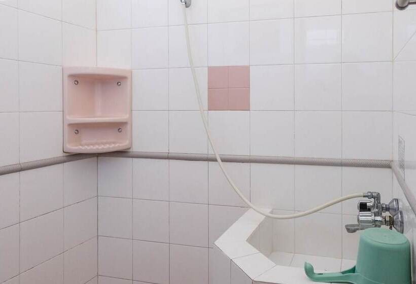 スタンダードルーム, Reddoorz Syariah Near Kopeng Treetop Adventure