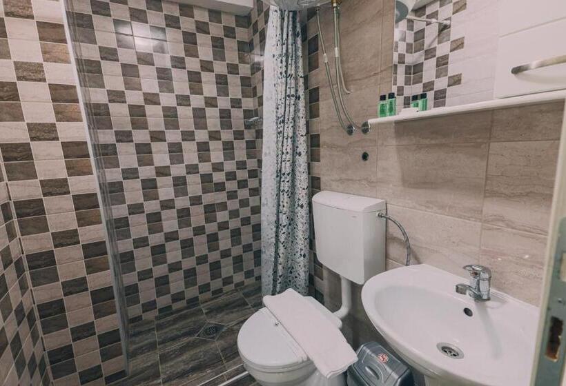 ویلای 1 خوابه, Villa Ekaterina