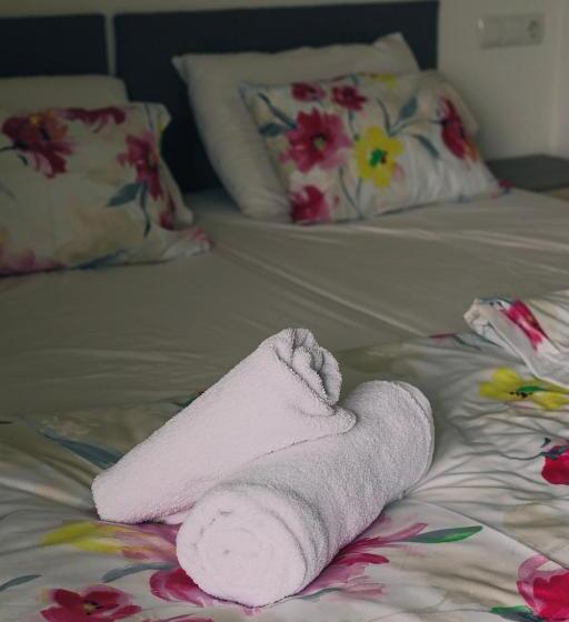 اتاق استاندارد با بالکن, Villa Ekaterina