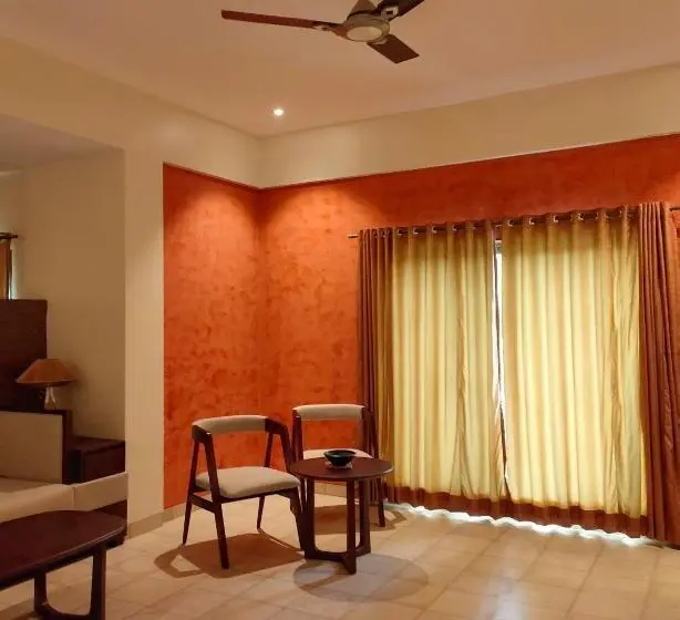 Sviitti, The Summer House, Pachmarhi   Am Hotel Kollection