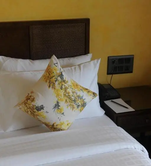 Deluxe-huone, The Summer House, Pachmarhi   Am Hotel Kollection