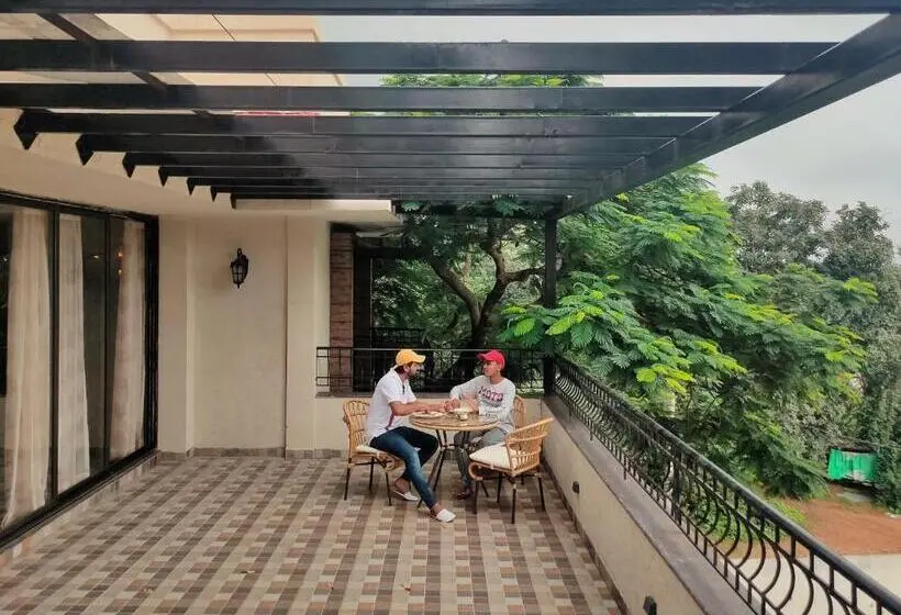Presidenttisviitti, The Summer House, Pachmarhi   Am Hotel Kollection