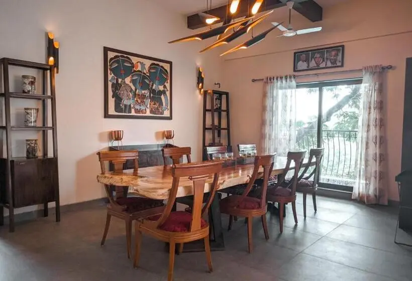 Presidenttisviitti, The Summer House, Pachmarhi   Am Hotel Kollection