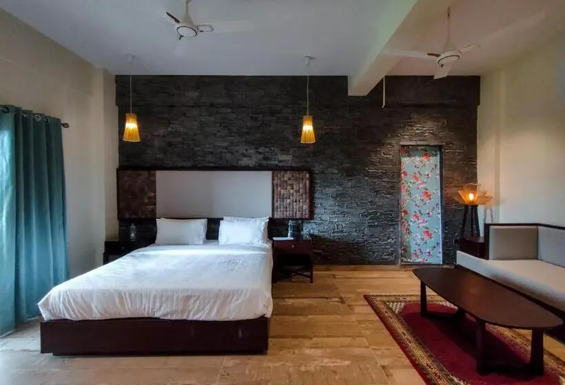 Presidenttisviitti, The Summer House, Pachmarhi   Am Hotel Kollection