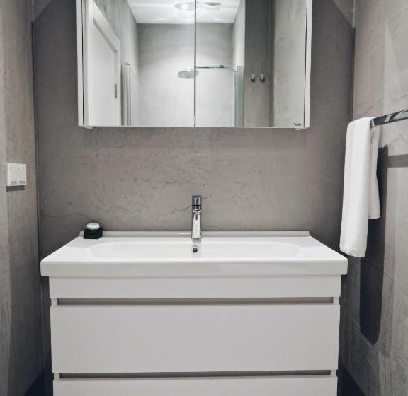 غرفة قياسية مزوَّدة بشُرفة, Bono Hotel Old Town