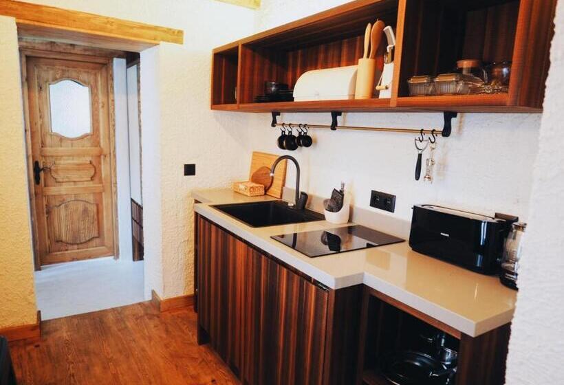 Номер Дюплекс, Bono Hotel Old Town