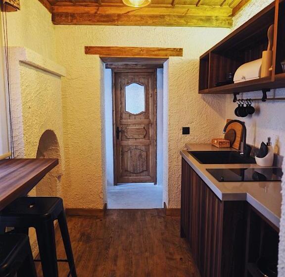 Номер Дюплекс, Bono Hotel Old Town
