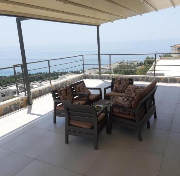 テラス付き１ベッドルームアパートメント, Kotarja Apartments
