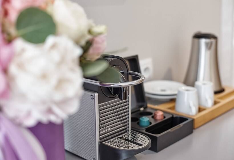 디럭스 룸 도시 전망, Golden Key Boutique