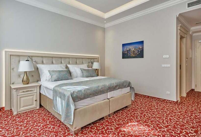 디럭스 룸 도시 전망, Golden Key Boutique