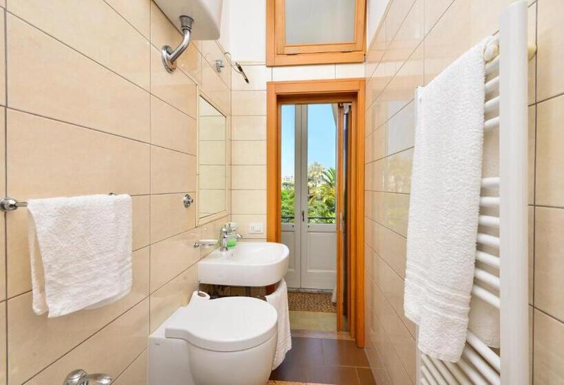 Triple Room Sea View, Balcone Su Otranto