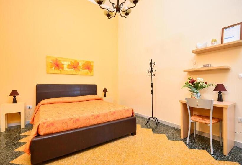 Standard Triple Room with Terrace, Balcone Su Otranto