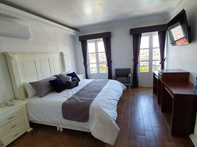 غرفة ديلوكس, Estancia Real