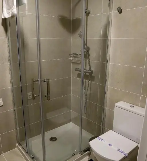 Standard Kolmen Hengen Huone, Vía Xix