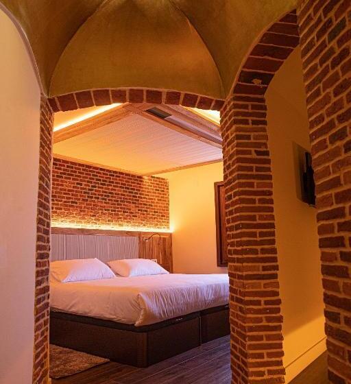 سوییت جونیور لوکس, Camarote