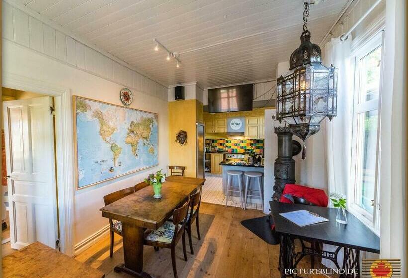 Номер Deluxe с Видом, Hem Till Bengt