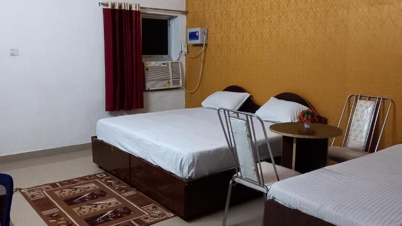 Трехместный Номер Комфорт, Vindhyvasini Guest House
