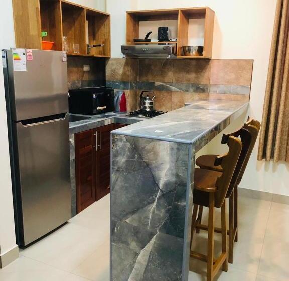 آپارتمان لوکس 1 خوابه, Studio 69 Apart