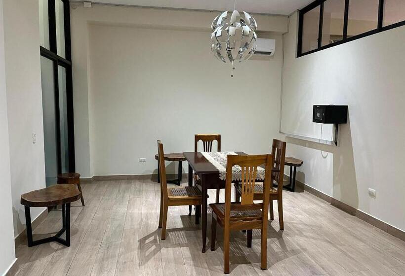 آپارتمان لوکس 2 خوابه, Studio 69 Apart