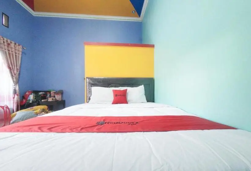 スタンダードルーム, Reddoorz Syariah Near Mall Roxy Banyuwangi 2