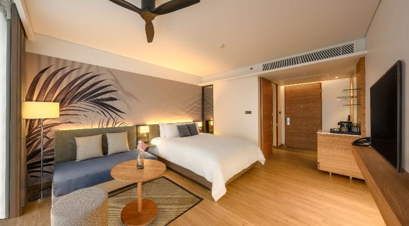 Полулюкс Вид на Бассейн, Stay Wellbeing & Lifestyle Resort