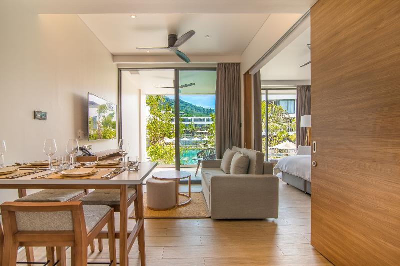 Люкс, Stay Wellbeing & Lifestyle Resort