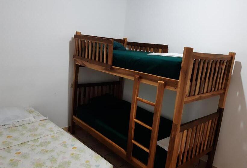 اتاق خانوادگی, Las Casitas Hostal Ataco