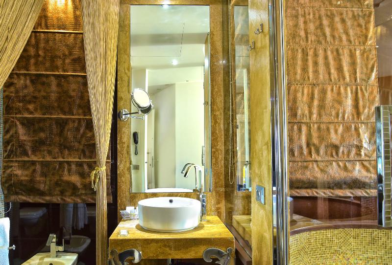 جناح سرير كينج, Baymont By Wyndham Hot Springs