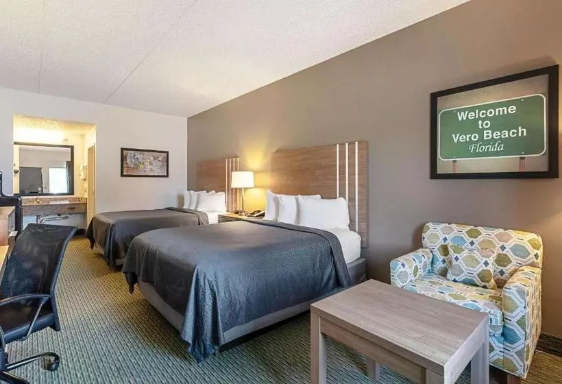 スタンダードルーム, Econo Lodge Vero Beach  Downtown