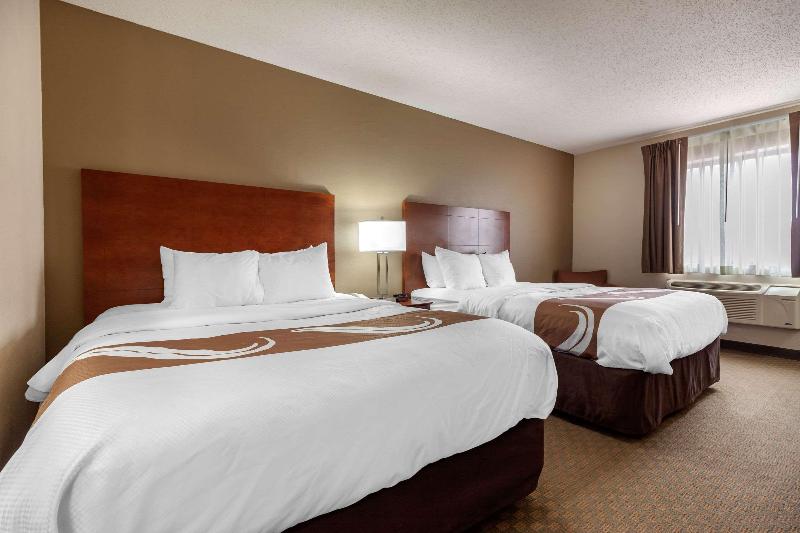 四人标准间, Quality Inn Hays I70