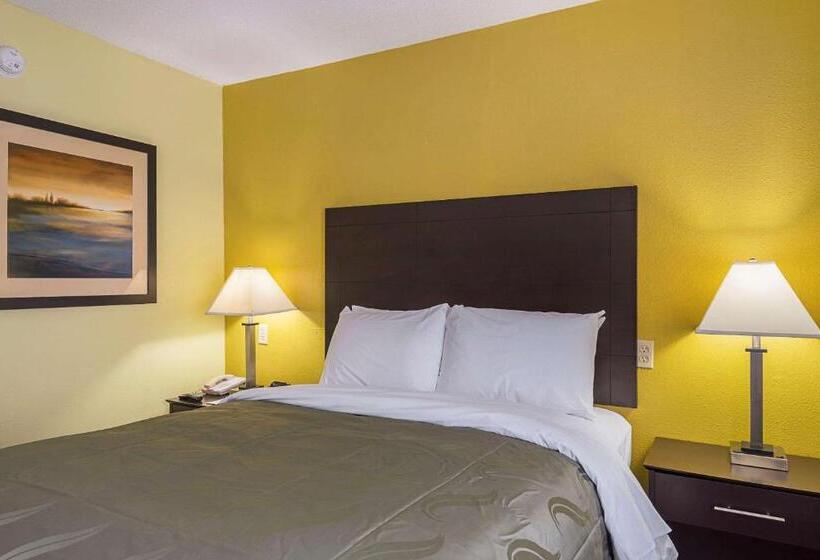 غرفة قياسية سرير كينج, Quality Inn Washington Nc