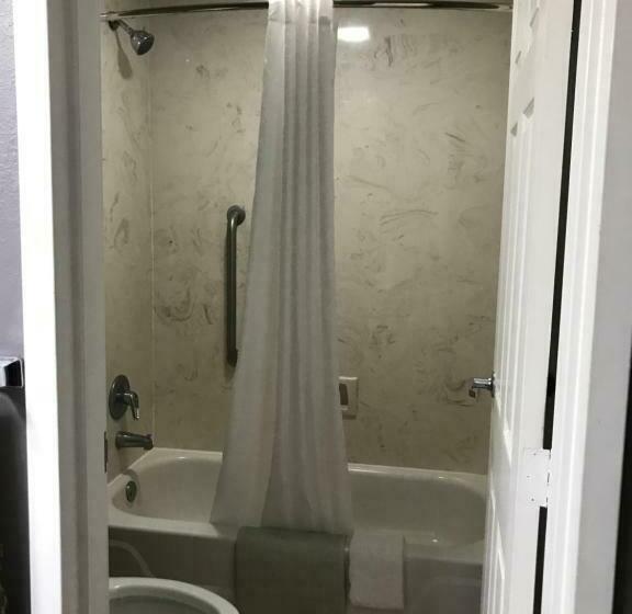 标准间, Super 8 By Wyndham Slidell