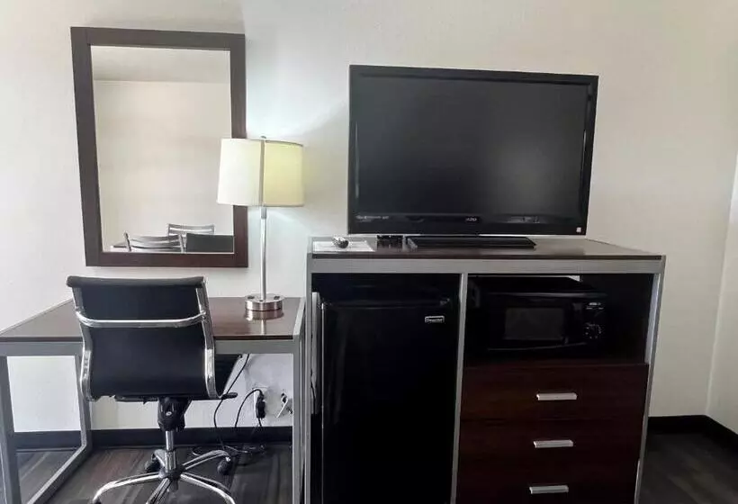 Standard-huone, Super 8 By Wyndham Slidell
