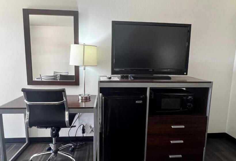Номер Deluxe Кровать Кинг, Super 8 By Wyndham Slidell