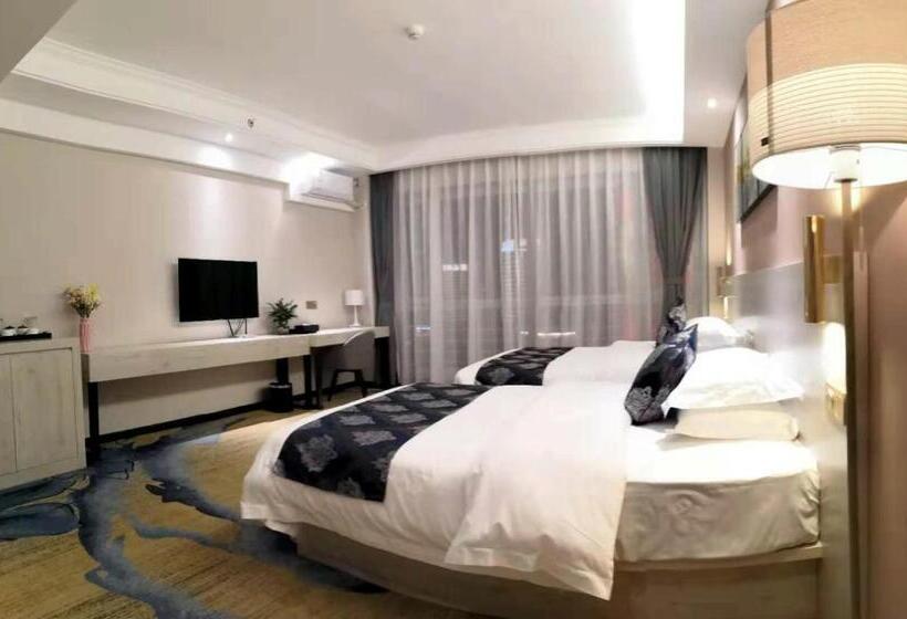 Номер Deluxe, Demei Boutique