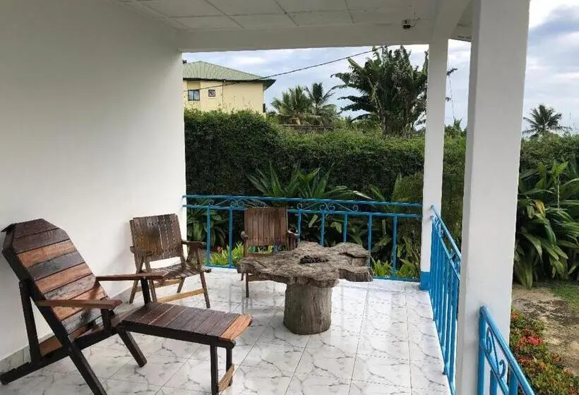 استودیوی استاندارد با چشم‌انداز دریا, Ocean Si Mansion