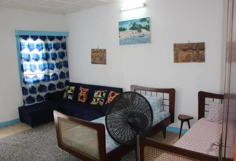 استودیوی استاندارد با چشم‌انداز دریا, Ocean Si Mansion