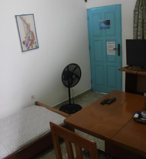 استودیو استاندارد با چشمانداز باغ, Ocean Si Mansion