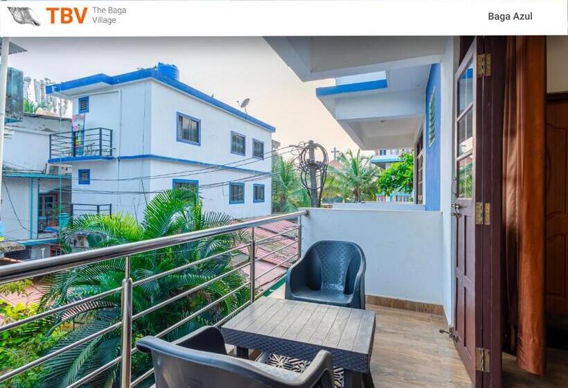 발코니 디럭스 룸, The Baga Village Tbv