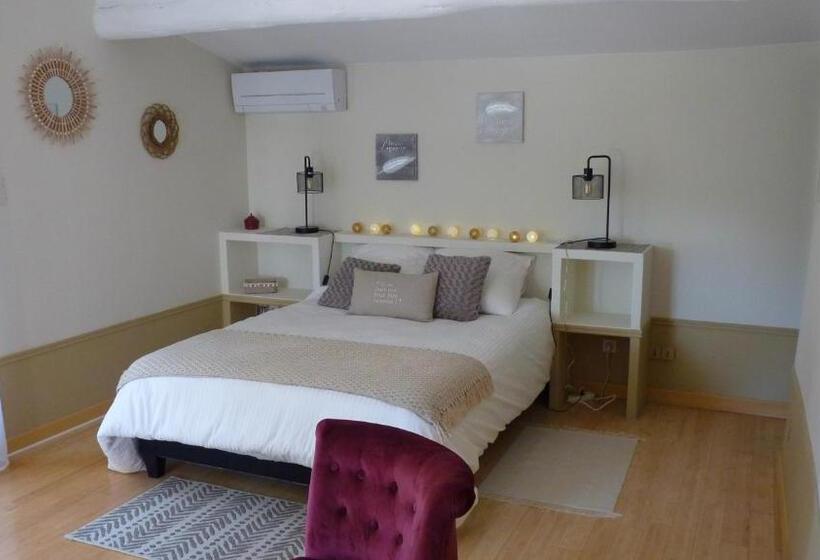 ファミリールーム, Le Mas De La Diligence