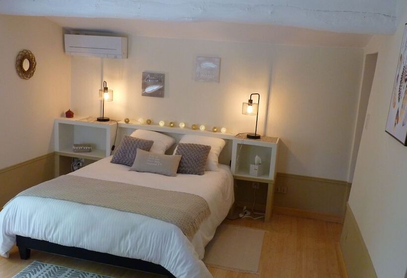 ファミリールーム, Le Mas De La Diligence