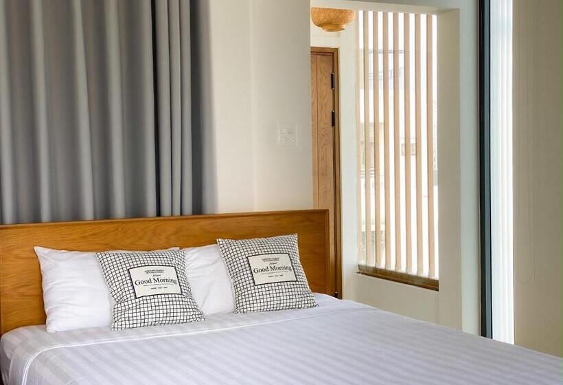 اتاق استاندارد چهارنفره با بالکن, Daisy House