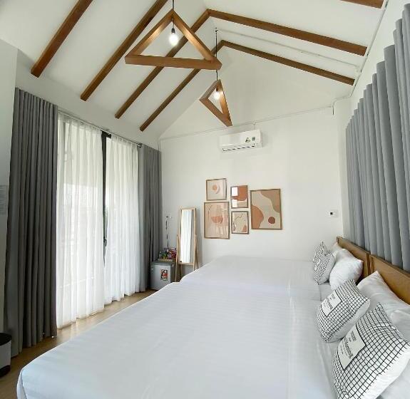 اتاق استاندارد چهارنفره با بالکن, Daisy House