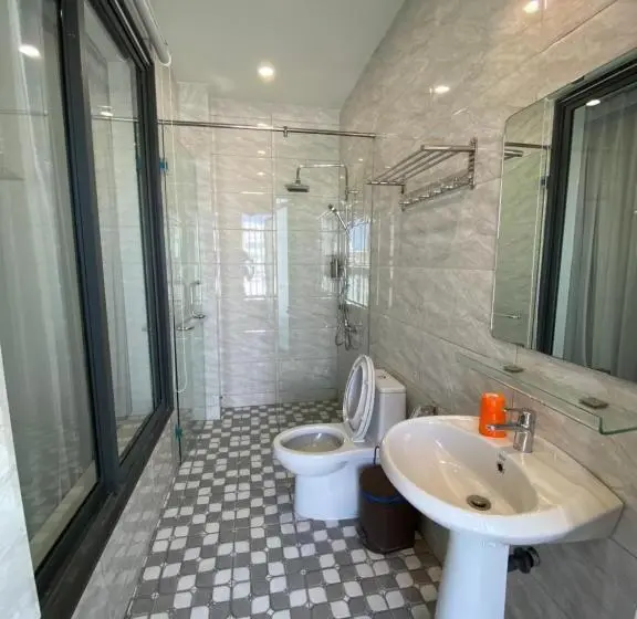 اتاق استاندارد چهارنفره با بالکن, Daisy House
