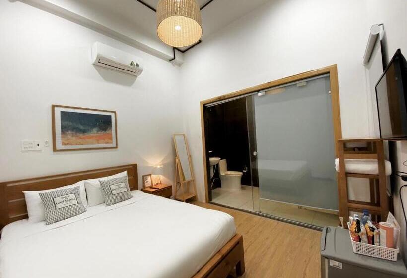 اتاق استاندارد, Daisy House