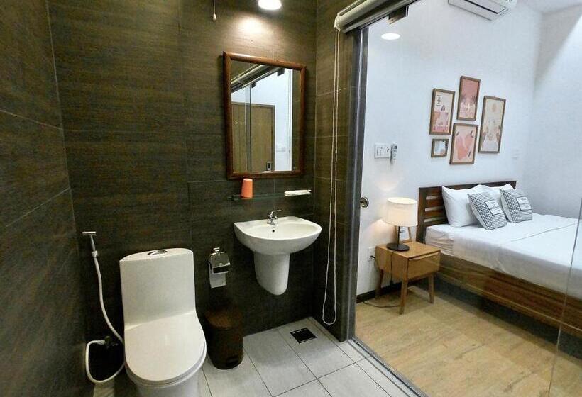 اتاق استاندارد, Daisy House